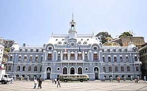 Archivo:Antigua intendencia de Valparaiso cfegonz