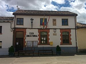 Archivo:Ayuntamiento de Calahorra de Boedo