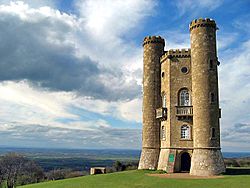 Archivo:Broadway-tower-cotswolds-modf