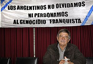 Archivo:Carlos Slepoy Prada en la Federación Gallega- Buenos Aires