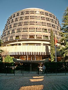 Archivo:Constitutional court of justice spain