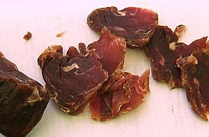 Archivo:Dried reindeer meat