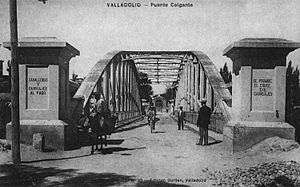 Archivo:Fundación Joaquín Díaz - Puente Colgante - Valladolid (2)