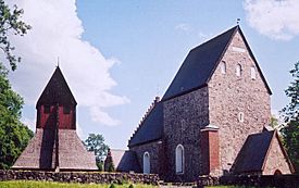 Archivo:Gamla uppsala kyrka