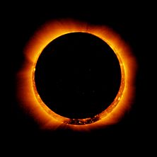 Archivo:Hinode Observes Annular Solar Eclipse, 4 Jan 2011