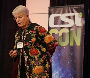 Archivo:Jill Tarter Life Beyond Earth CSICon 2016