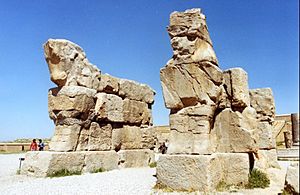 Archivo:Persepolis Taureaux