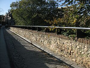 Archivo:Pont de Sant Pere (Terrassa) I