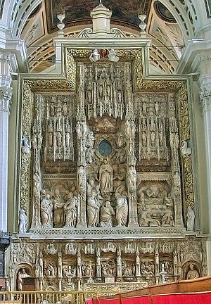 Archivo:Retablo mayor de la Basílica del Pilar