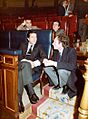 Adolfo Suárez conversa con el ministro de Relaciones con la CEE. Pool Moncloa. 1 de octubre de 1980