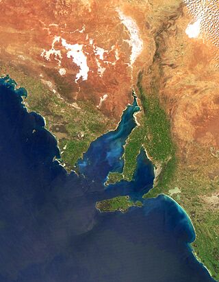 Australia.A2010283.0435.250m.jpg