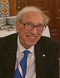 Archivo:Edmond Fischer Nobel Laureate 1992