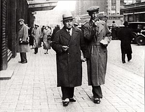 Archivo:Elmer Diktonius och Nils Ferlin