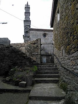 Entrada Iglesia San Pedro.jpg