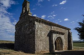 Ermita-de-san-cristobal-sotresgudo-junio-2014-37