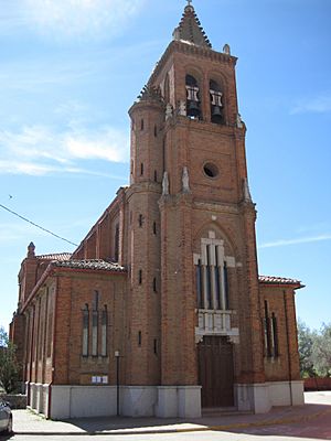 Archivo:Fachada iglesia de San Andrés, Astorga