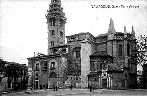Archivo:Iglesia de La Antigua a principios del S. XX