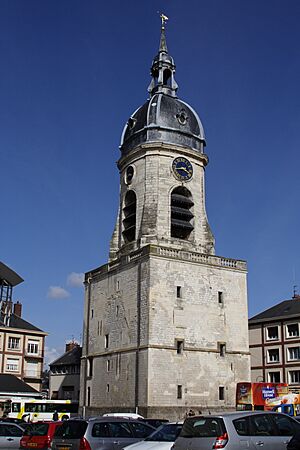 Archivo:Le Beffroi Amiens FRA 001