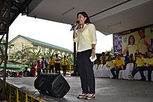 Archivo:Leni Robredo in a Quezon City LP campaign rally