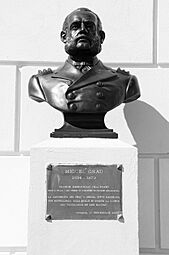 Miguel Grau bust