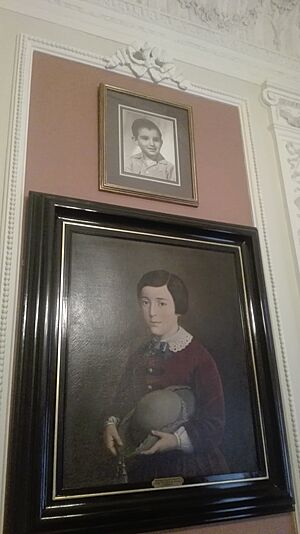 Archivo:Obras de arte en la Casa Museo Guillermo Tovar de Teresa Valladolid colonia Roma CDMX 21