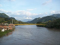 Puentes en La Pintada 01.jpg