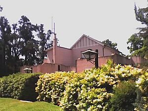 Archivo:Quinta Municipal La Colonial