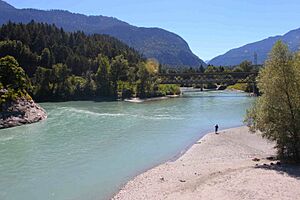 Archivo:Rheinzusammenfluss