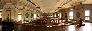 Archivo:Sala Alberto Castilla desde la Orquesta