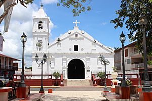 Archivo:Santa Librada Iglesia parroquial