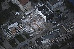 Terremoto in Albania (49137246301).jpg