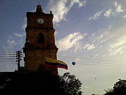 Torre del Santuario de la Niña Maria - Caloto.jpg