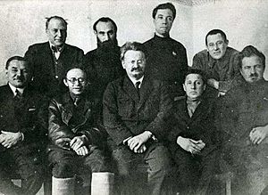 Archivo:Trotskyist Left Opposition-1927