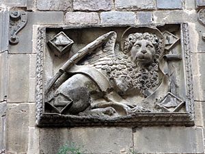 Archivo:60 Casa del Gremi dels Sabaters, pl. Sant Felip Neri