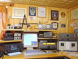 Archivo:Amateurfunkstation