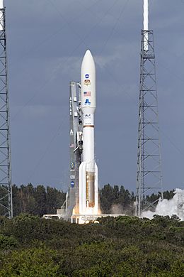 Atlas V after the climbflight from Launch Pad 41 was begun.jpg