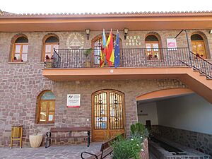 Archivo:Ayuntamiento de Segart (Valencia)