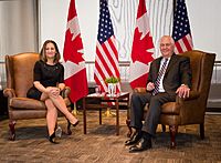 Archivo:Chrystia Freeland with Rex Tillerson in Ottawa - 2017 (38457257634)
