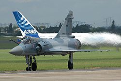 Archivo:Dassault Mirage 2000C