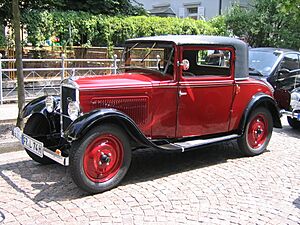 Archivo:EM Peugeot 201 5821