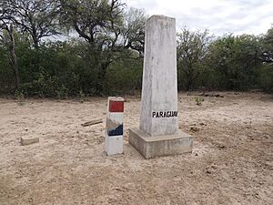 Archivo:Hito I Esmeralda Pozo Hondo Chaco Paraguay