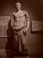 Archivo:Istanbul - Museo archeol. - Alessandro Magno (firmata Menas) - sec. III a.C. - da Magnesia - Foto G. Dall'Orto 28-5-2006 b-n