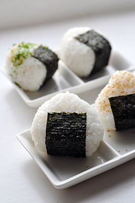 Japanese rice balls (onigiri).jpg