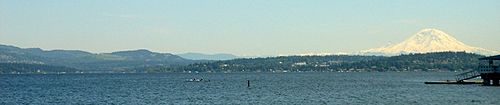 Archivo:Lake Washington - SE View