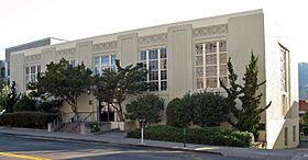 Martinez City Library (Martinez, California).JPG