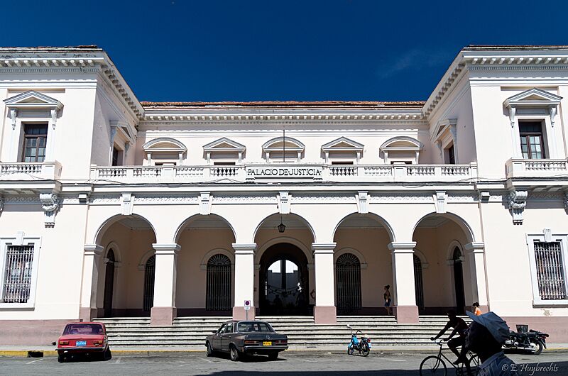 Palacio de Justicia, Matanzas, Cuba (5978506654)