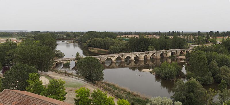 PuenteDeSimancas--5200031-5200036