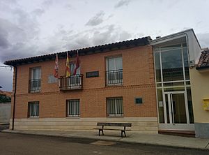 Archivo:Ayuntamiento de Izagre