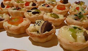 Archivo:Canapes