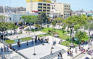 Archivo:Chiclayo-Peru1
